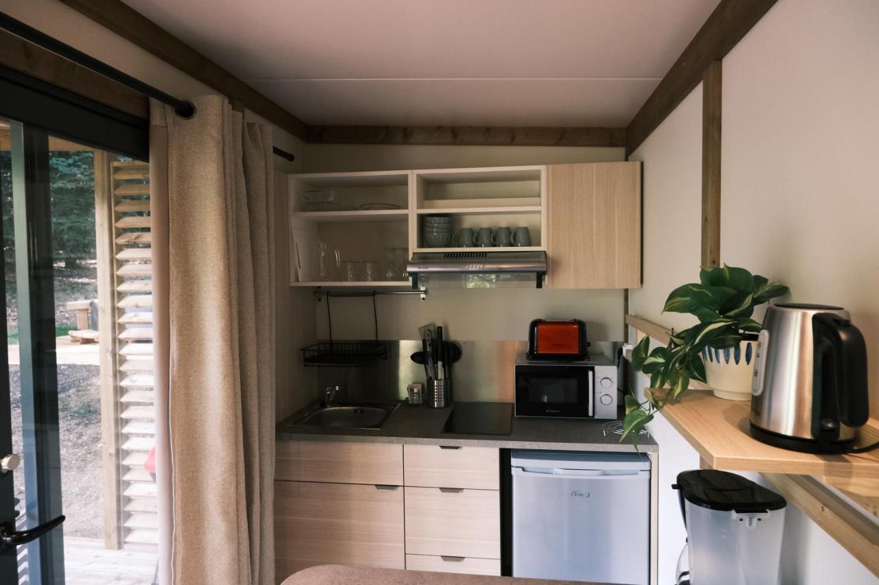 Liginiac Lodge Avec Spa Privatif - Foret Et Lac מראה חיצוני תמונה