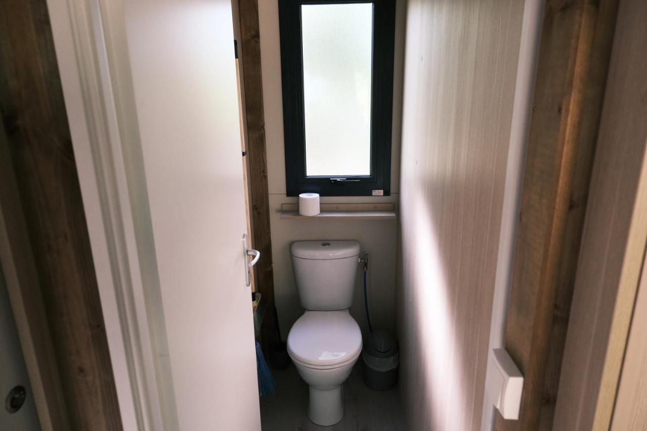 Liginiac Lodge Avec Spa Privatif - Foret Et Lac מראה חיצוני תמונה
