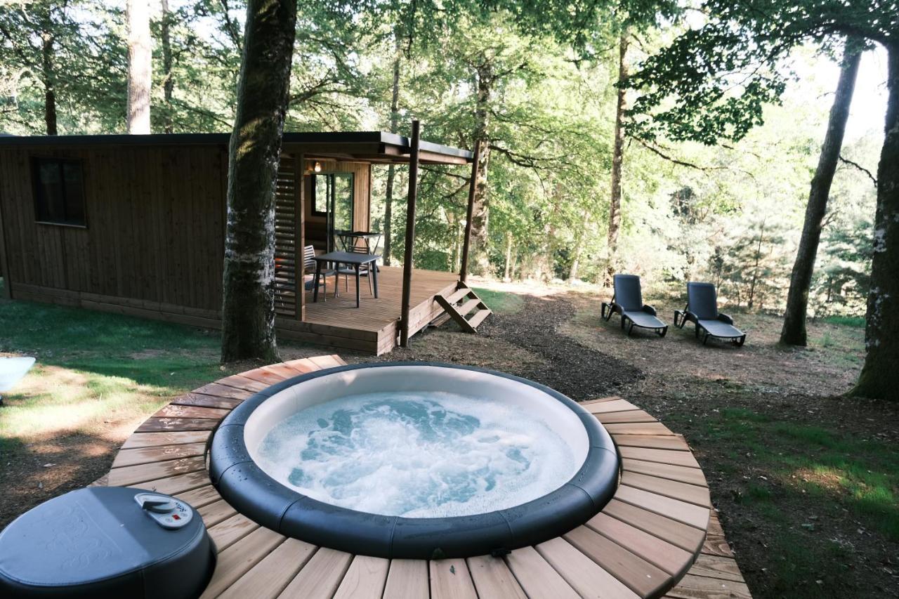 Liginiac Lodge Avec Spa Privatif - Foret Et Lac מראה חיצוני תמונה
