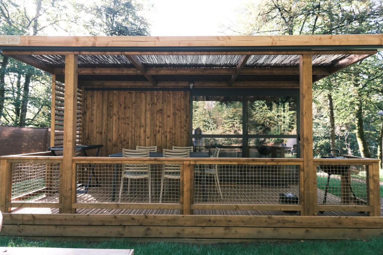 Liginiac Lodge Avec Spa Privatif - Foret Et Lac מראה חיצוני תמונה